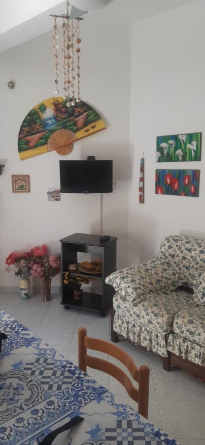 Casa Vacanza Spiaggia Praia 法维尼亚纳 外观 照片